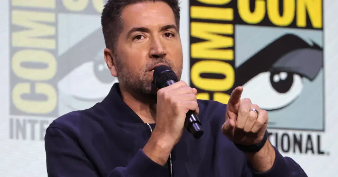 “O sci-fi abre portas para descobrirmos mais sobre nós mesmos”, diz o roteirista de “Devoradores de Estrelas”